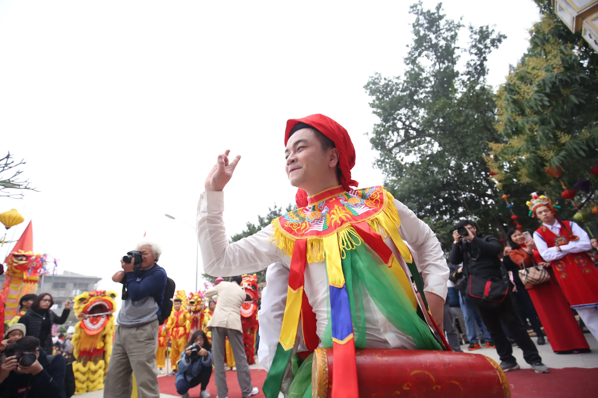 Ngày Xuân xem "Con đĩ đánh bồng" - Hội làng Triều Khúc 2018