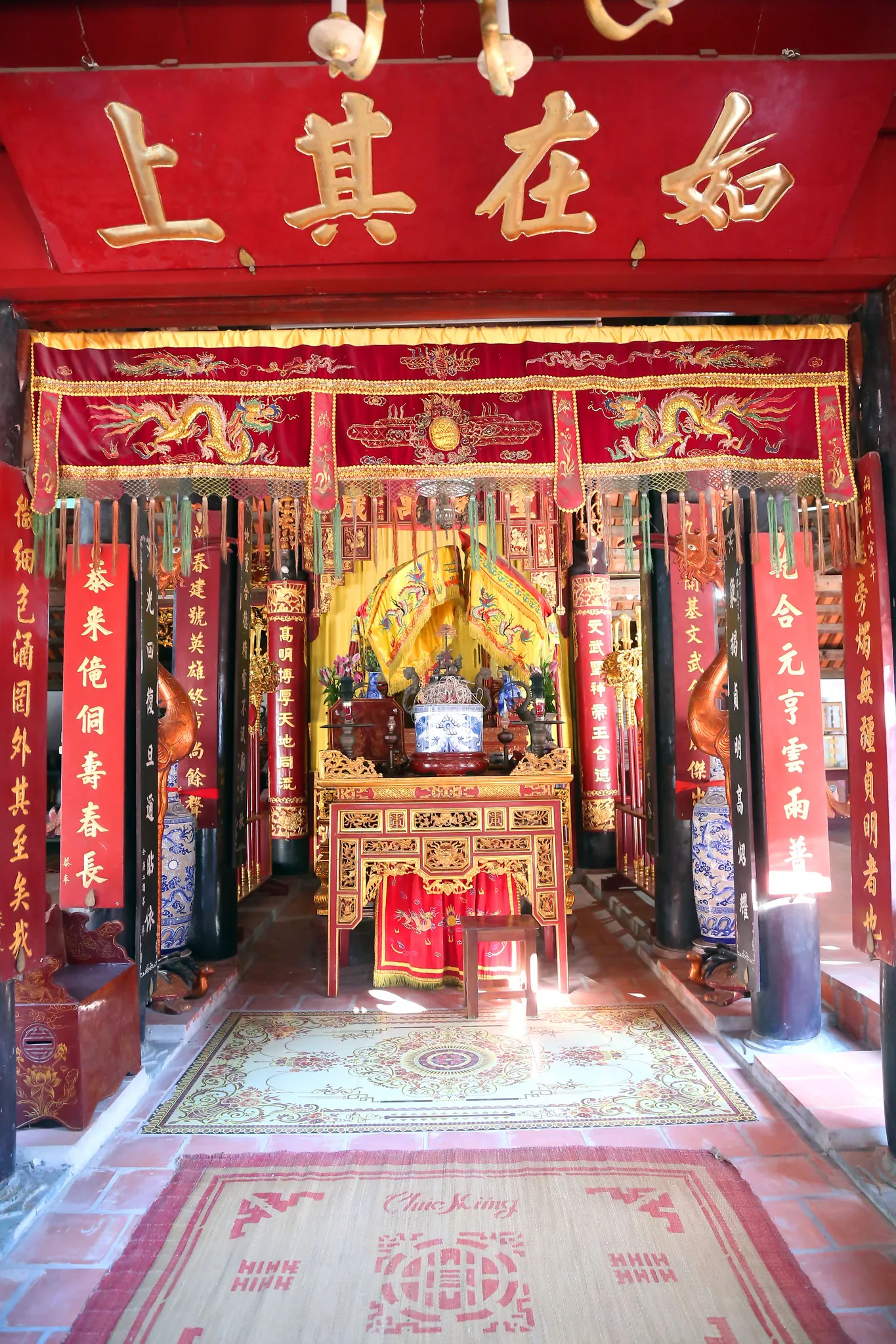 Không gian thờ tự đình Miêu Nha