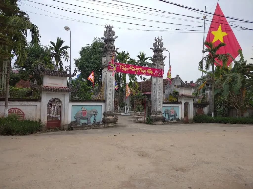 Cổng Đình Phú Đa