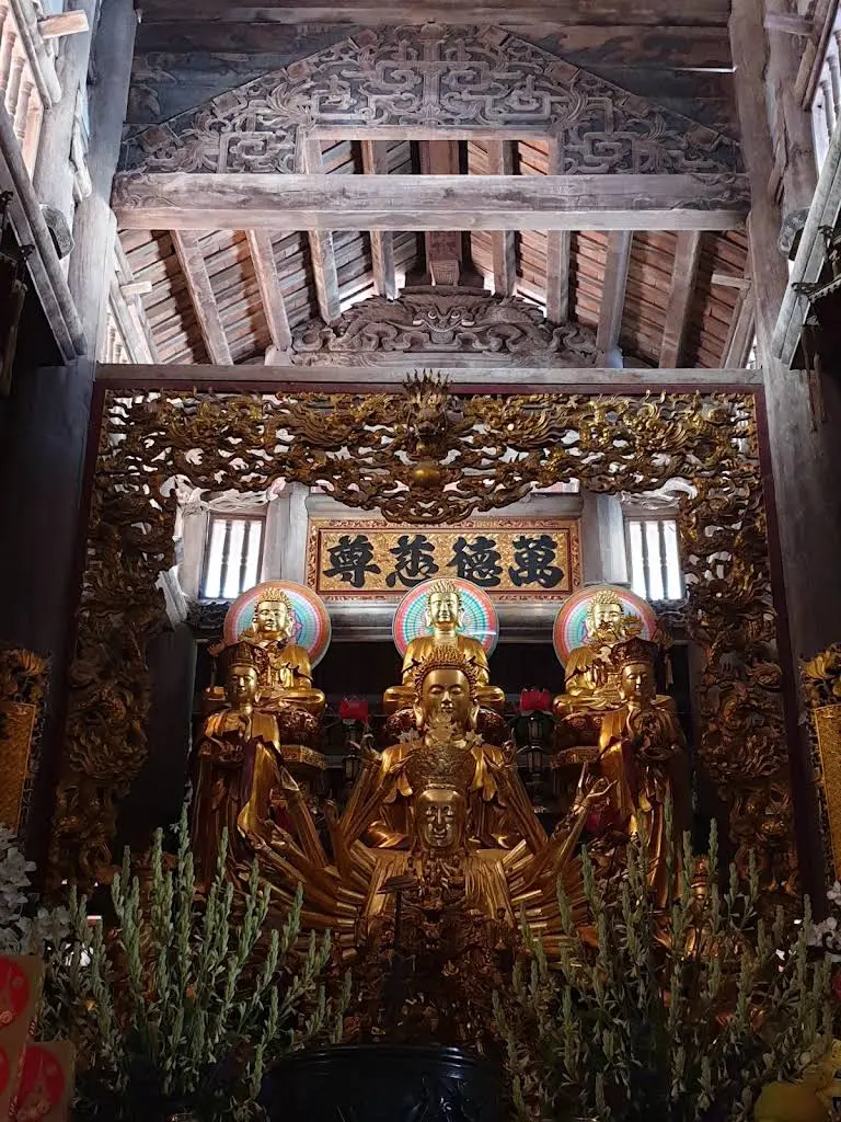 Không gian cảnh quan bên trong di tích Chùa Diên Phúc (Thái Bình)