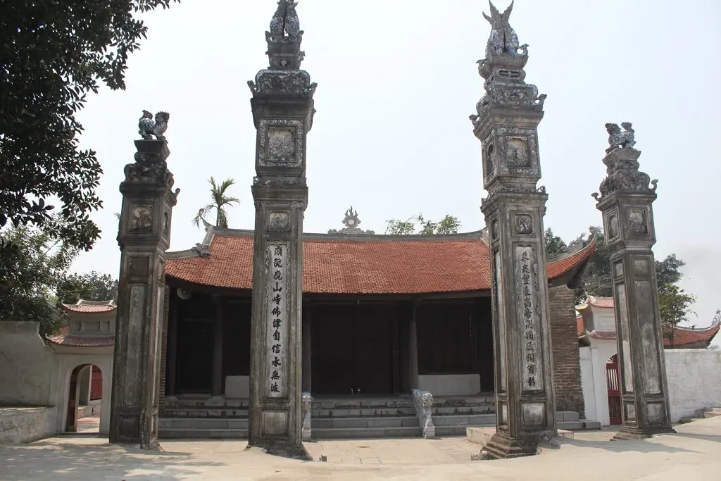 Cổng Đình Chèm