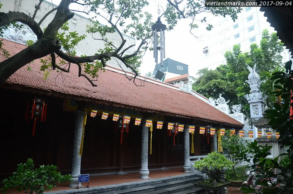 Cảnh quan Chùa Hòe Nhai