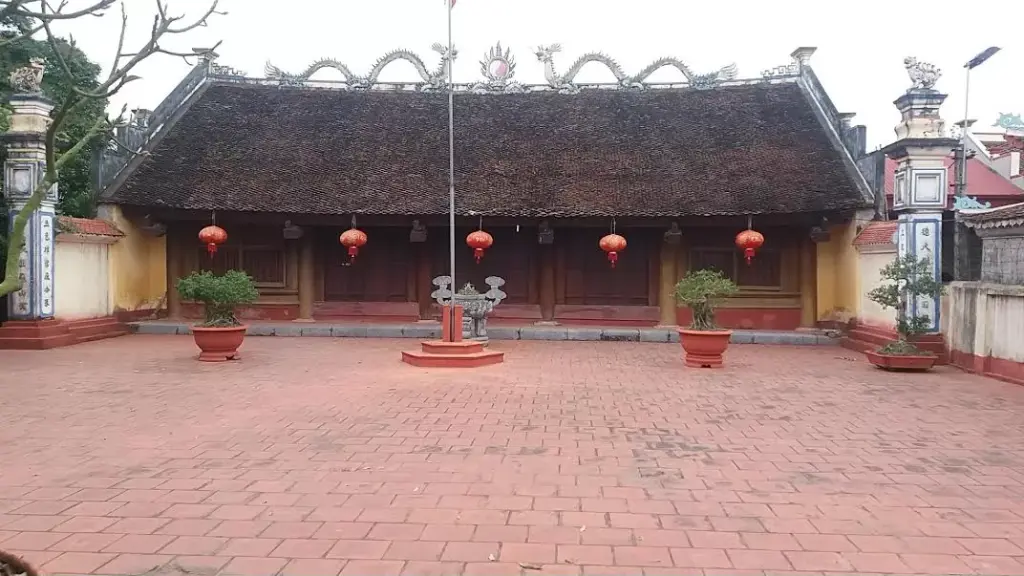 Bên trong chùa Mạc Thượng