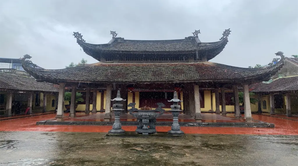 Cảnh quan di tích Đình Kênh Đào