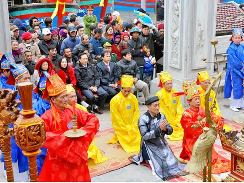 Nghi lễ tại Lễ hội đền Cờn