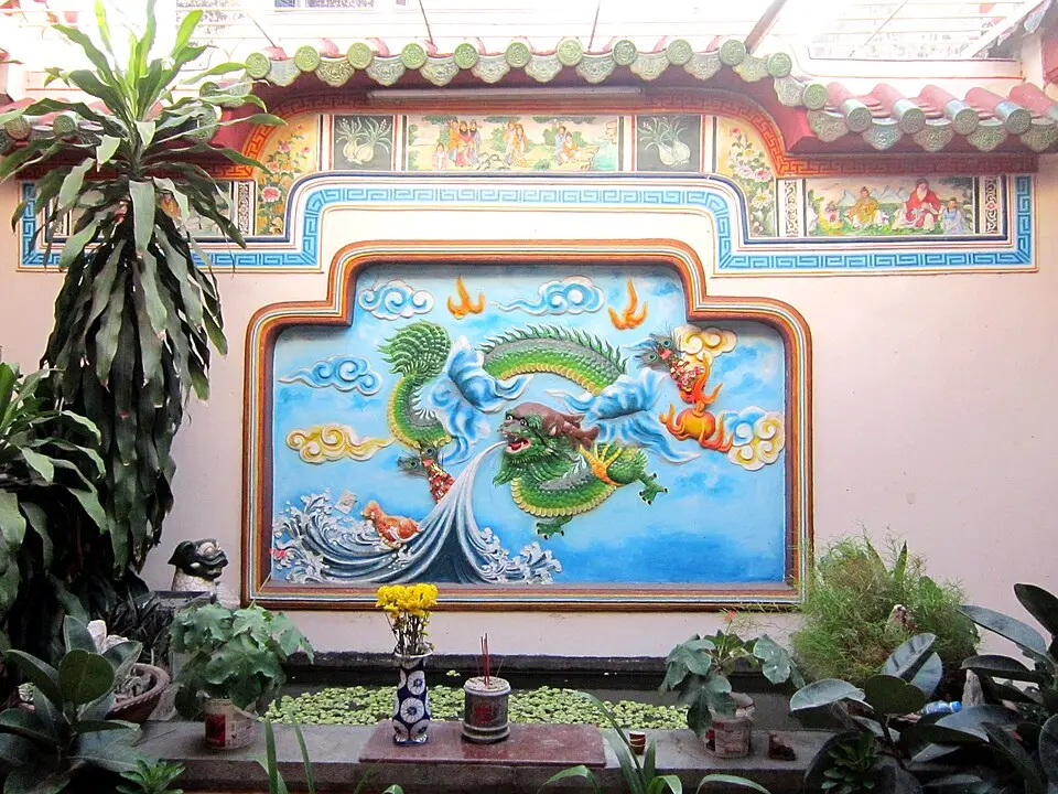 Cảnh quan kiến trúc di tích kiến trúc Phước Đức Cổ Miếu (miếu Ông Bổn)