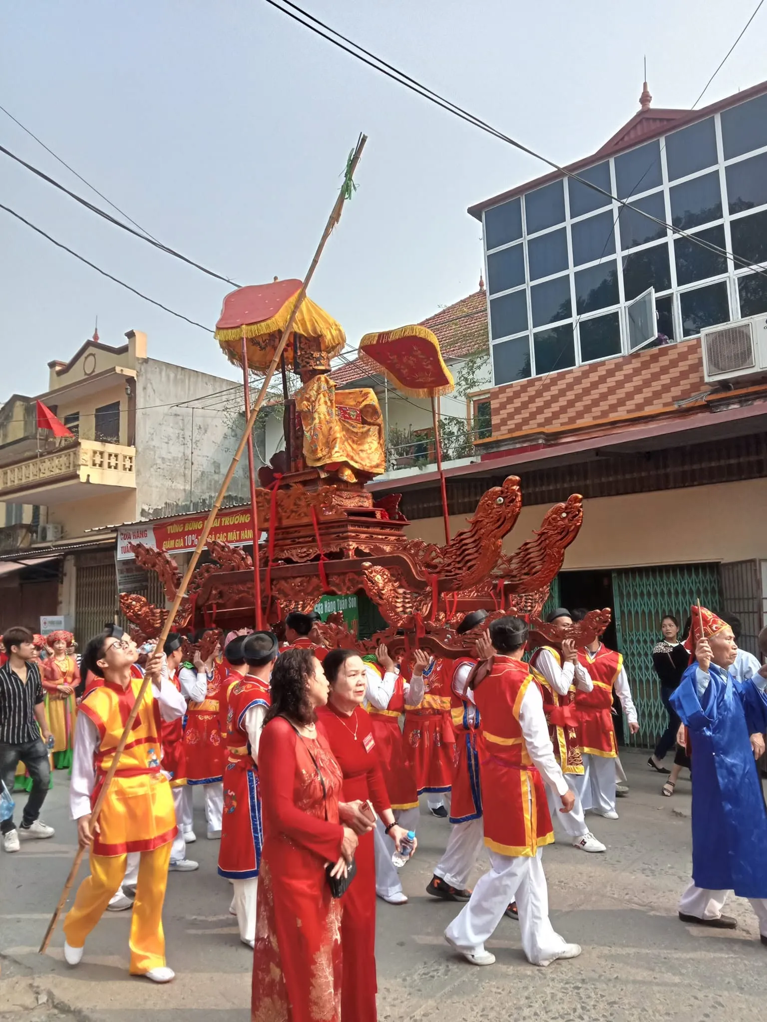 Lễ rước tại Lễ hội truyền thống đình Ngu Nhuế