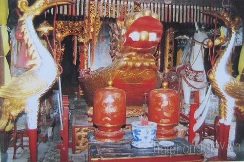Cổ vật tại Từ Lương Xâm