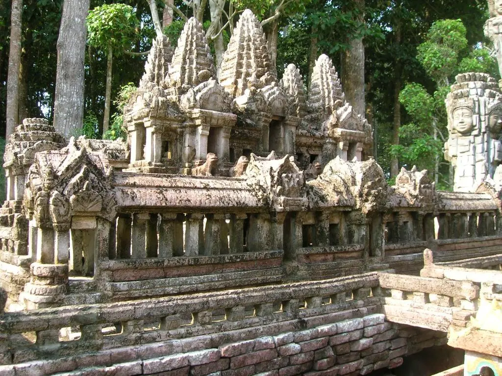 Tiểu cảnh Chùa Chim