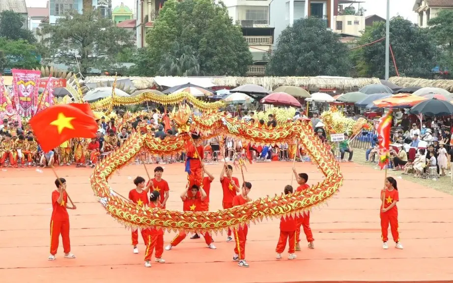 Múa rồng tại Hội Bình Đà
