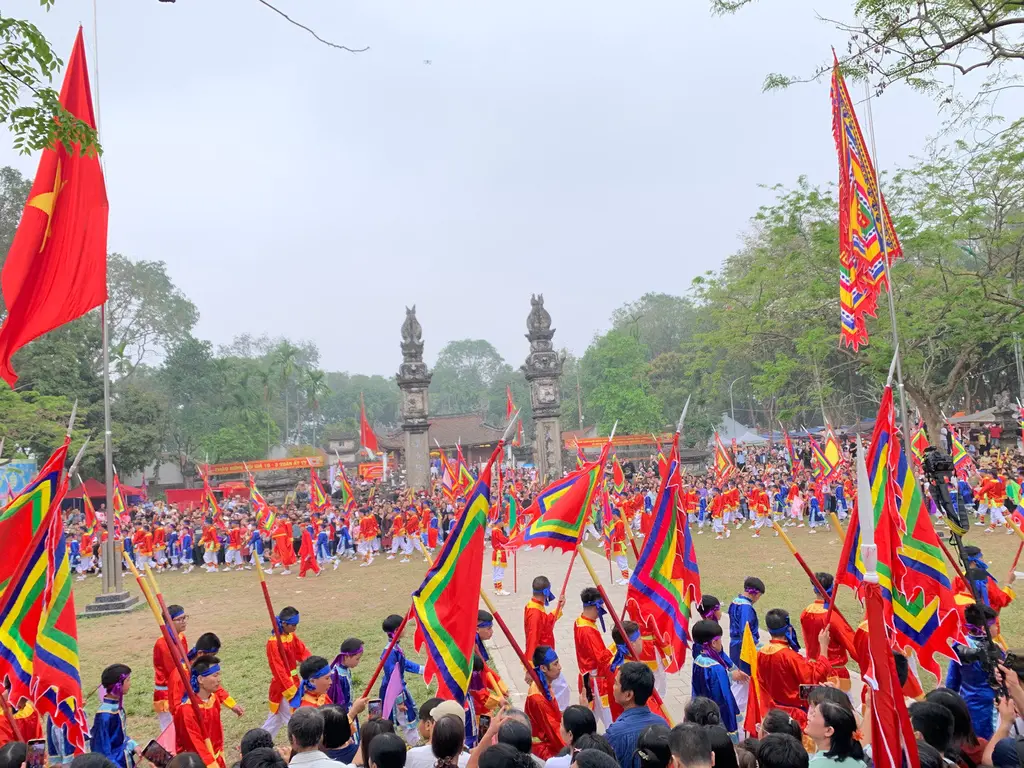 Tái hiện tích Nghiềm quân với sự tham gia của hàng trăm người tại Hội Giá