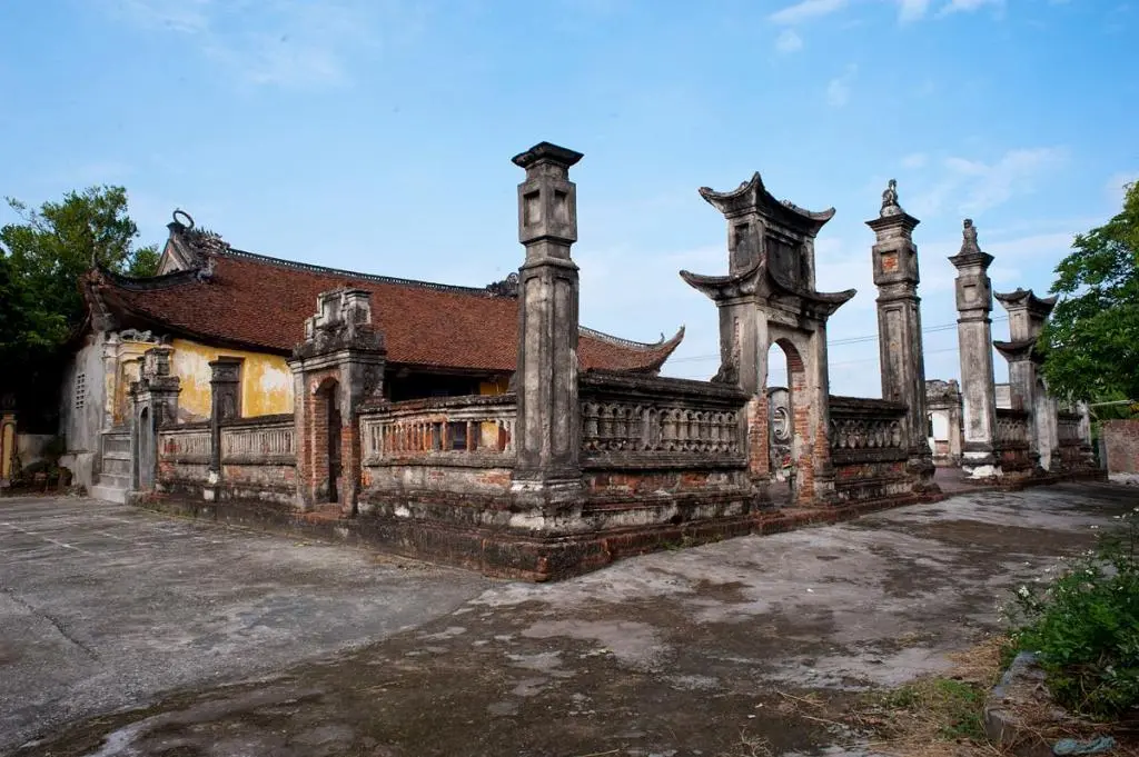 Cảnh quan Đình Đồng Hòa