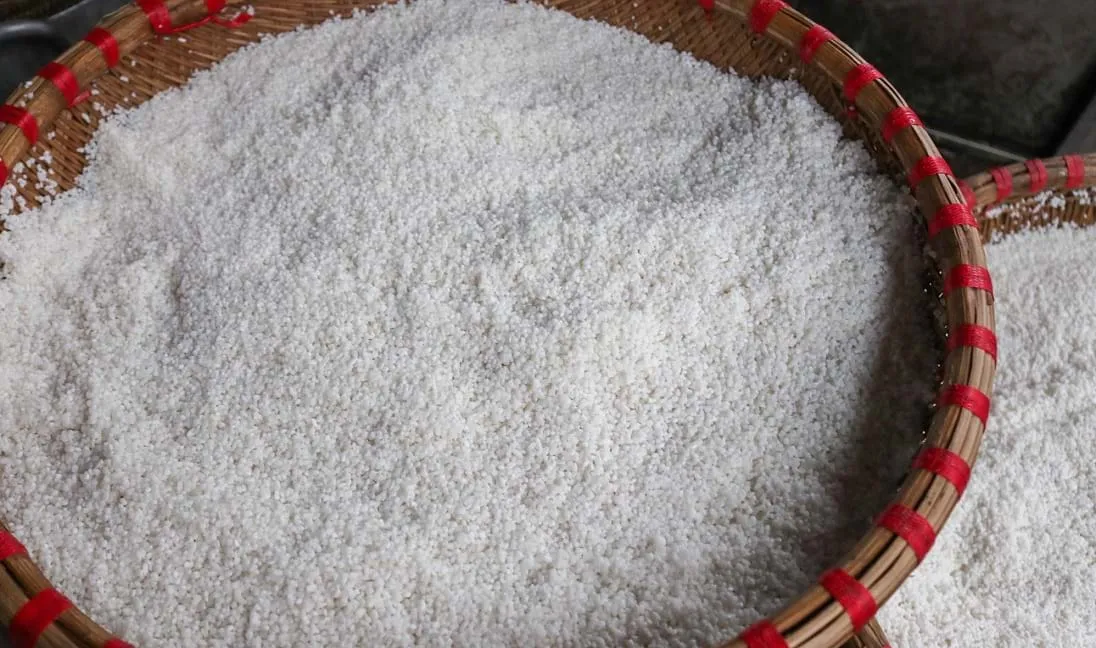 Gạo gói bánh là gạo nếp cái hoa vàng hoặc nếp nhung.