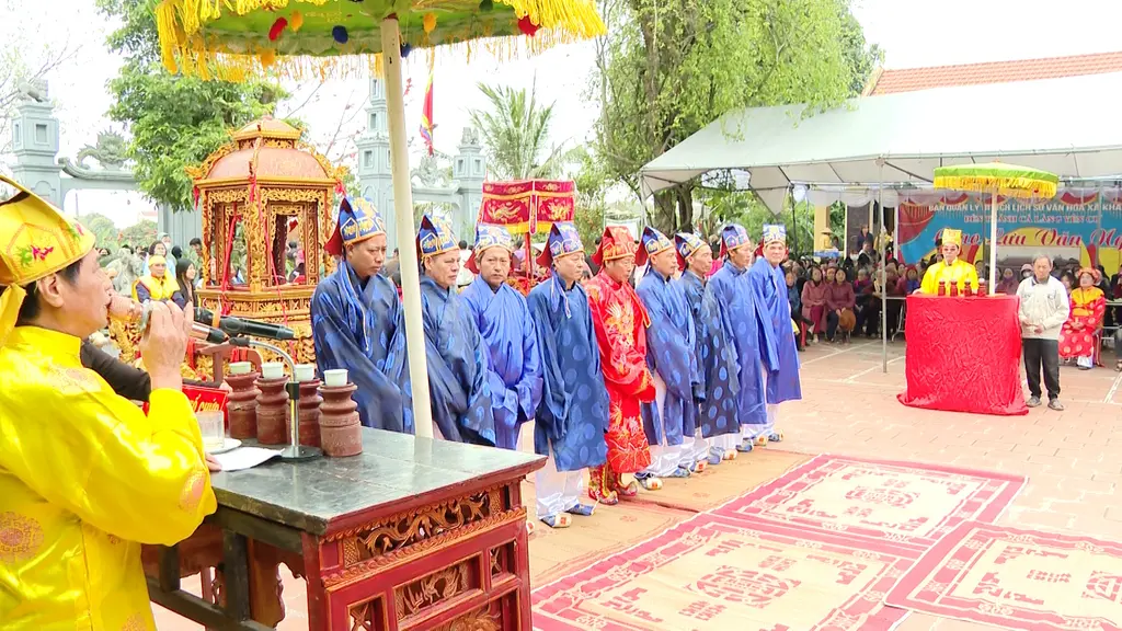 Quang cảnh lễ tế tại Lễ hội Kỳ Phúc (Làng Yên Cư)
