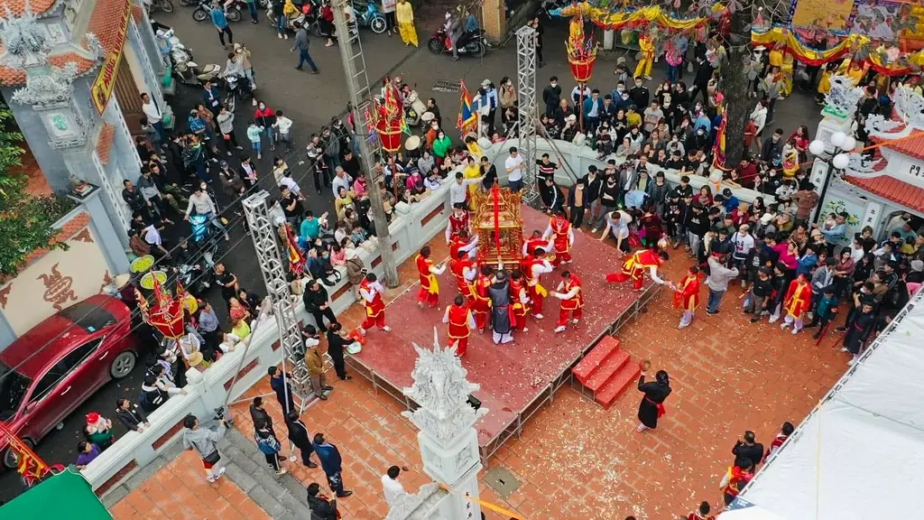 Toàn cảnh Hội đình Yên Phúc
