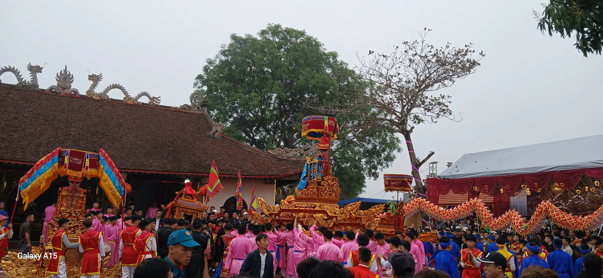 Rước kiệu lễ hội làng Thụy Dương