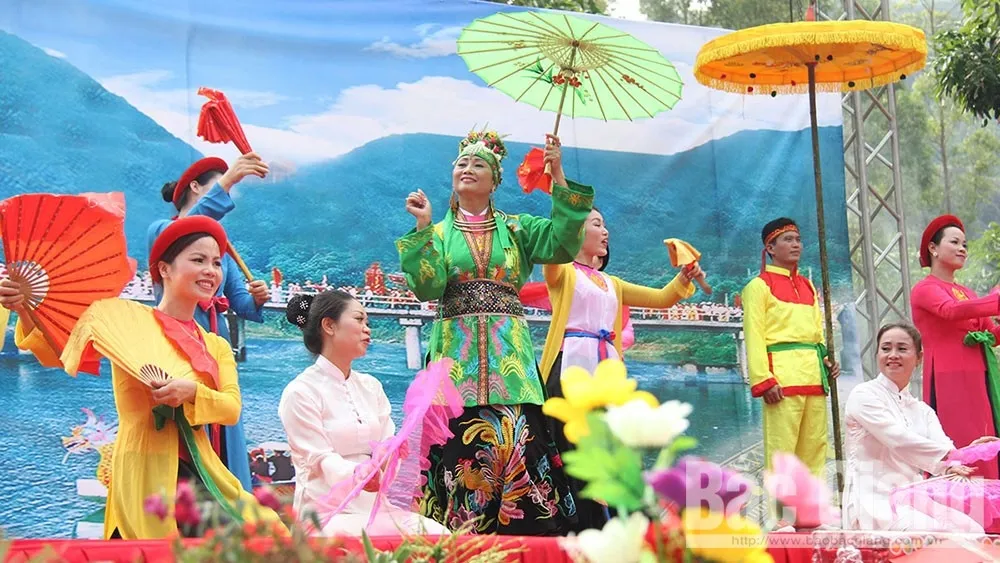 Nghi lễ hát văn, hầu đồng tại Lễ hội Đền Suối Mỡ