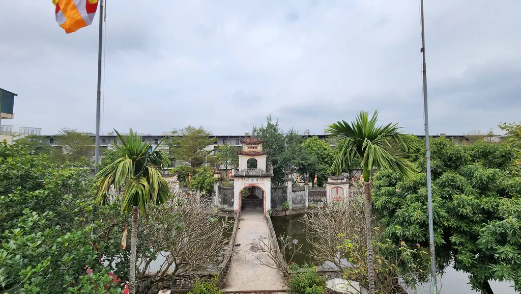 Cảnh quan Chùa Giang Xá nhìn từ xa