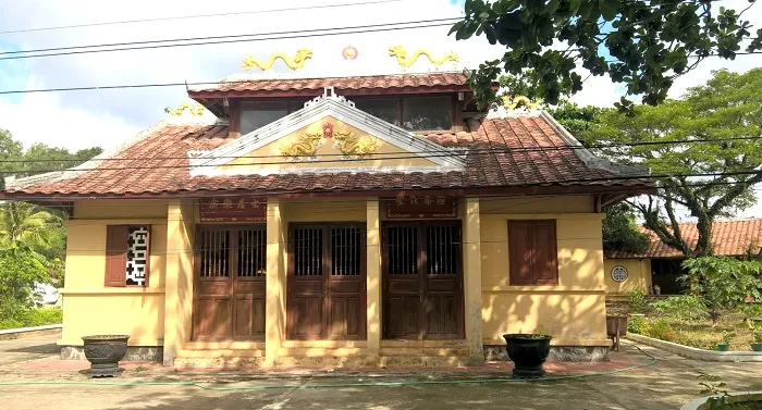 Cảnh quan Đình Tân Hưng