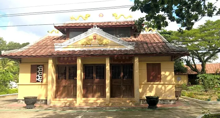 Cảnh quan Đình Tân Hưng