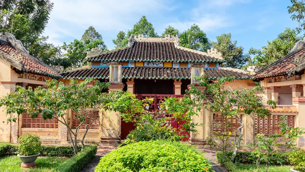 Điện Đại Thành trong Văn Thánh Miếu Vĩnh Long
