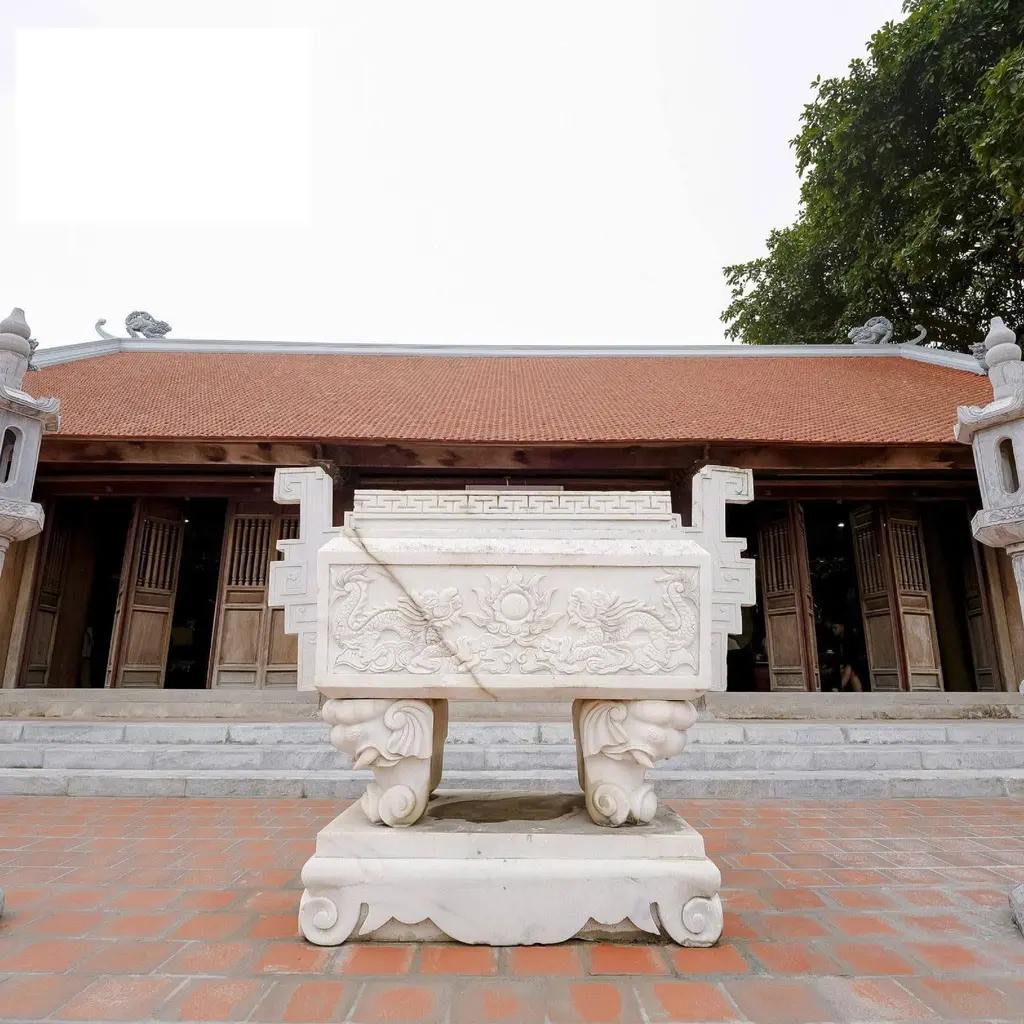Cảnh quan di tích Đình Tiên Tảo