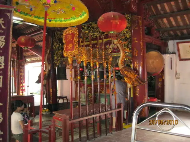Không gian bên trong Đình Vòng