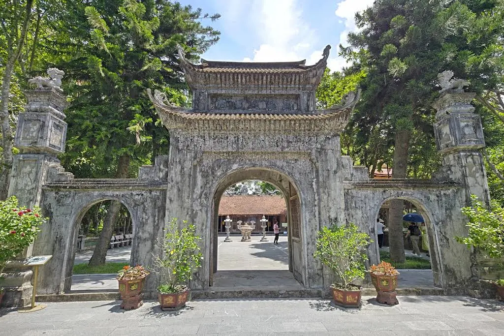 Không gian Di tích Lịch Sử Văn Hóa Kiến Trúc Đặc Biệt Khu Di Tích Lam Kinh