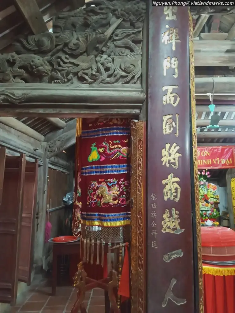 Xà nách trong Đình Khê Tang