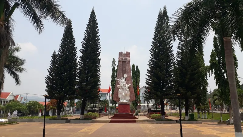 Khuôn viên Địa điểm Chiến thắng Đăk Tô