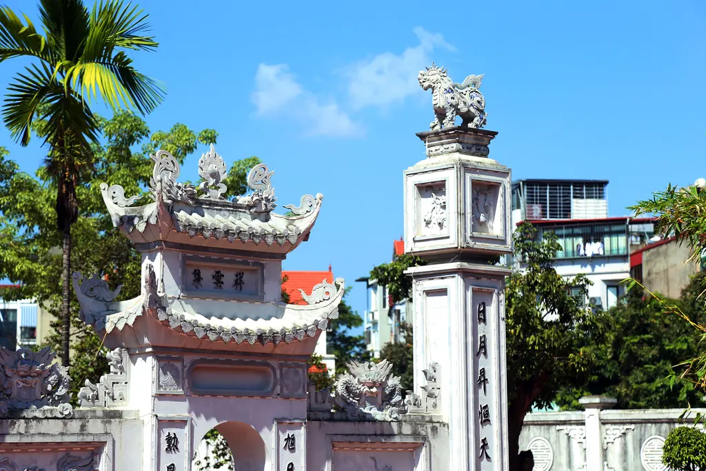 Trụ biểu đình Tu Hoàng
