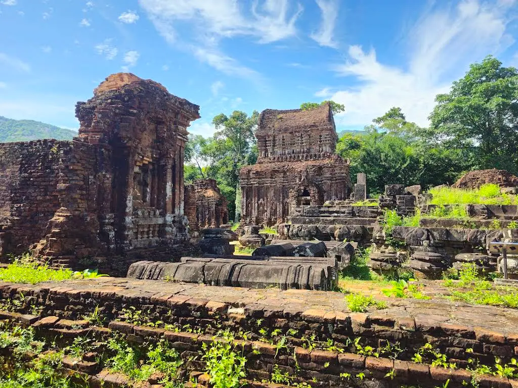 Cảnh quan Thánh Địa Mỹ Sơn