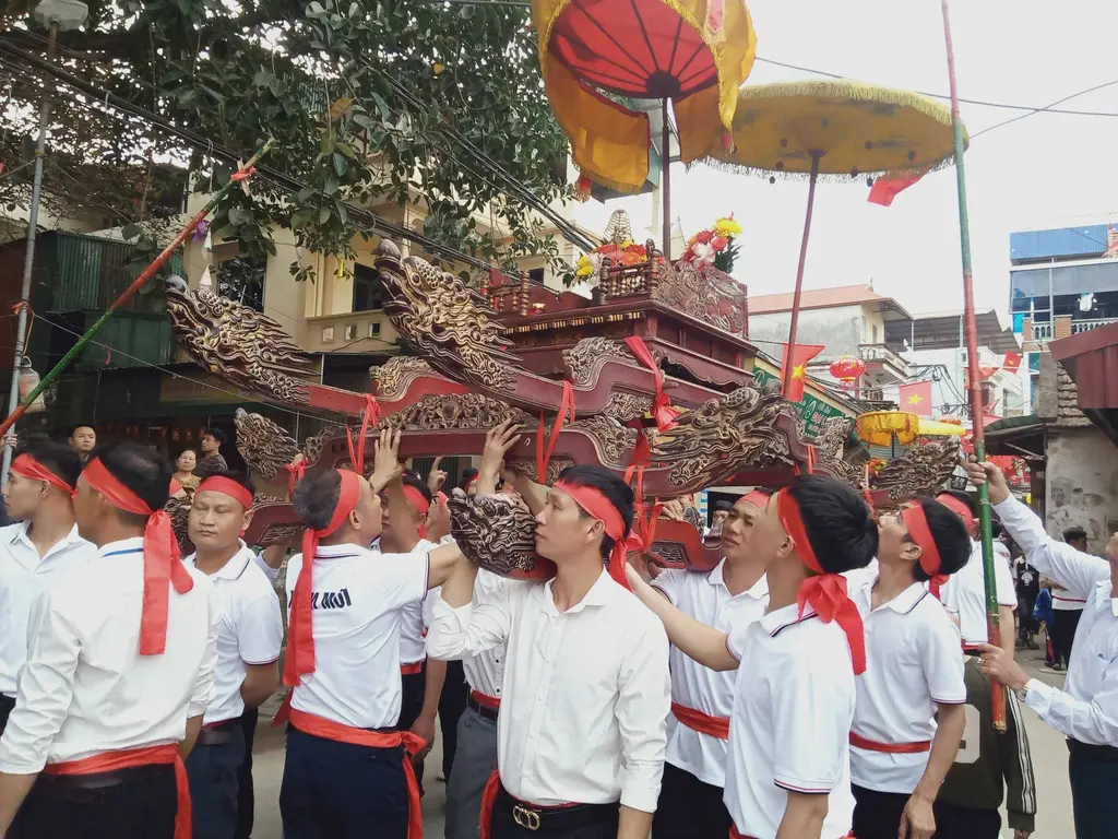 Kiệu rước tại Hội đình Ngọc Than
