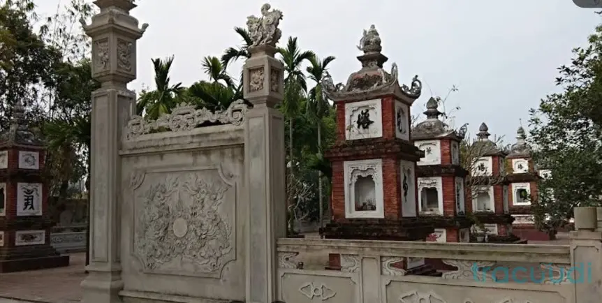 Cảnh quan Chùa Huỳnh Cung