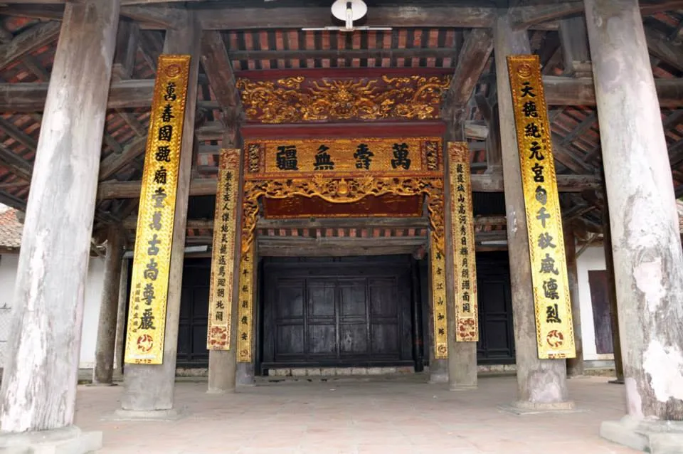 Không gian bên trong Đình Tử Các