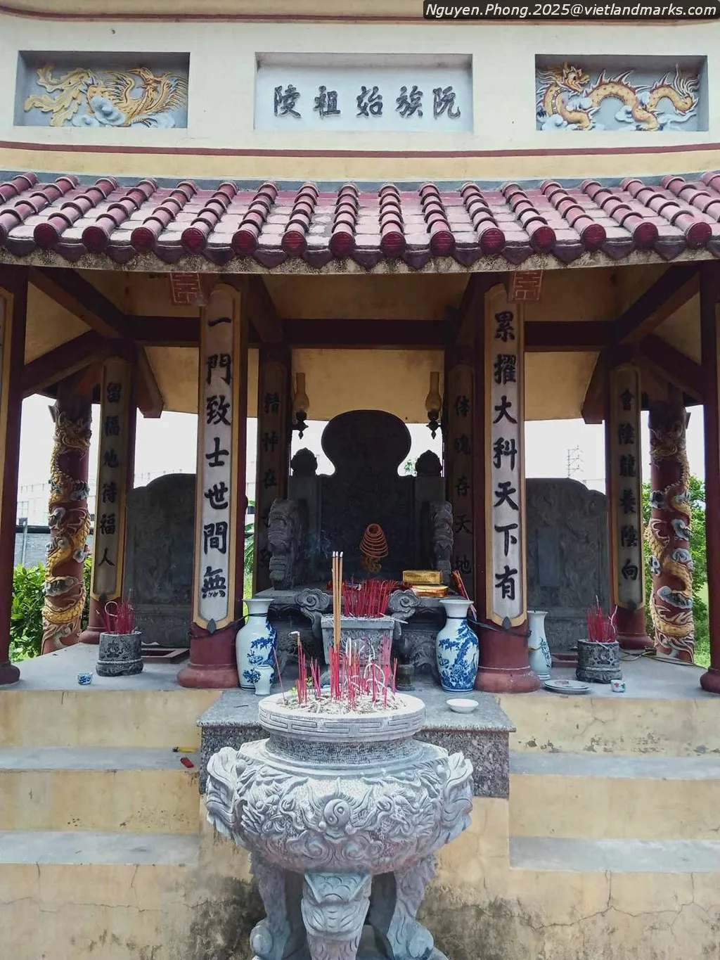 Cận cảnh Lăng mộ Tiến sỹ Nguyễn Bá Ký
