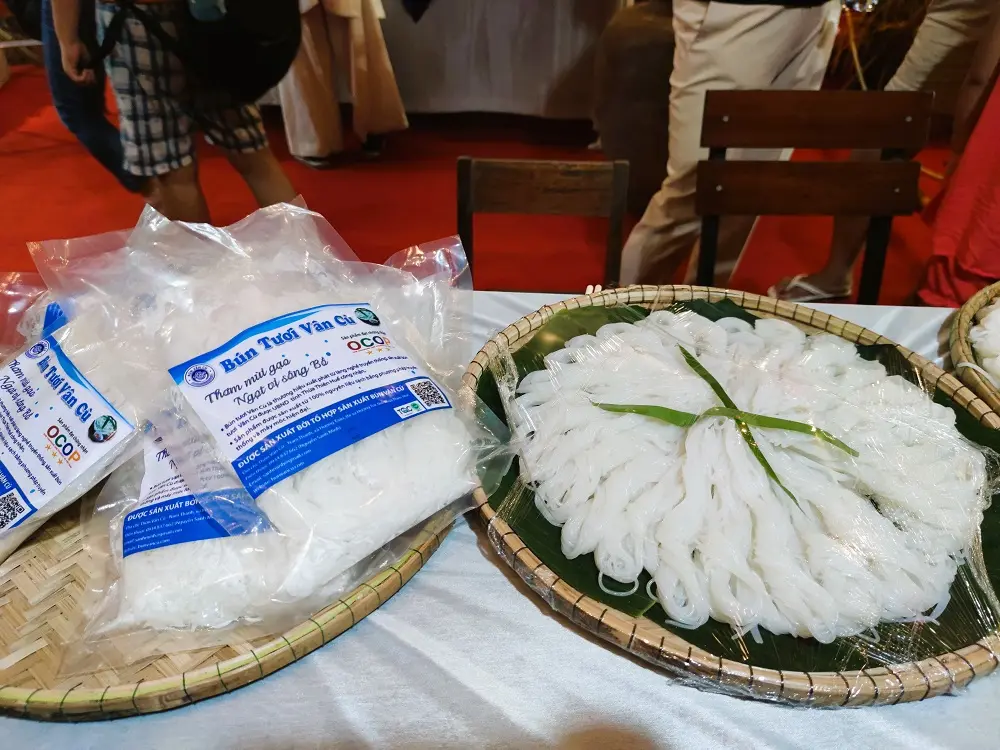 Bún tươi Vân Cù