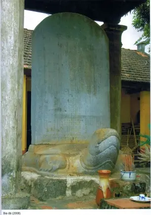 Bia đá trên lưng rùa tại Đền Phổ Quang