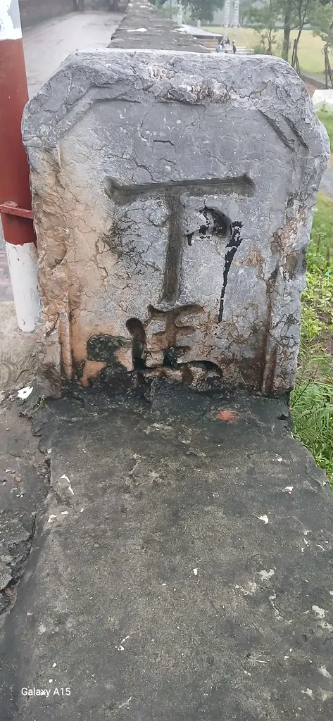 Bia hạ mã Đình So