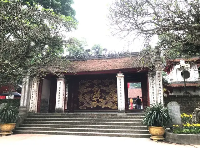Cảnh quan Đền Và