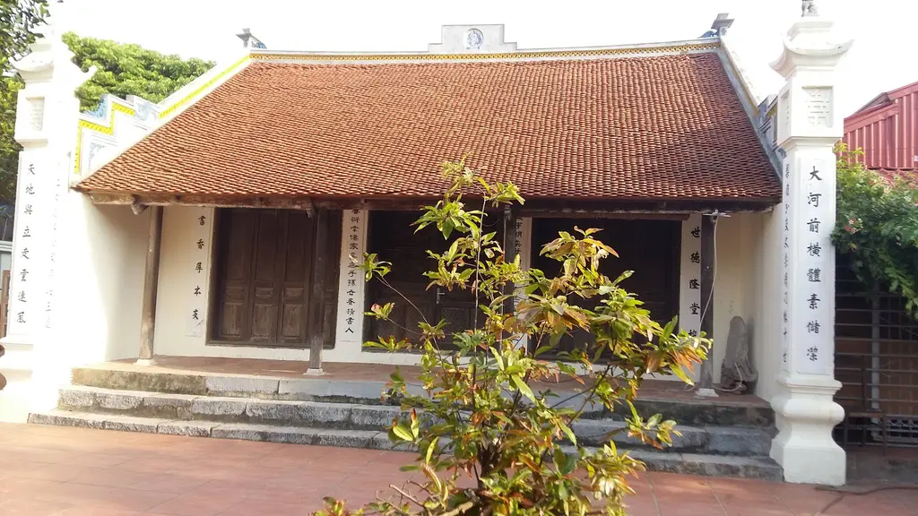 Không gian cảnh quan di tích Nhà thờ họ Trịnh