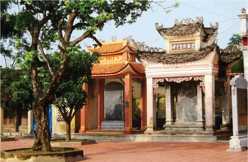 Nhà bia Chùa Sùng Khánh