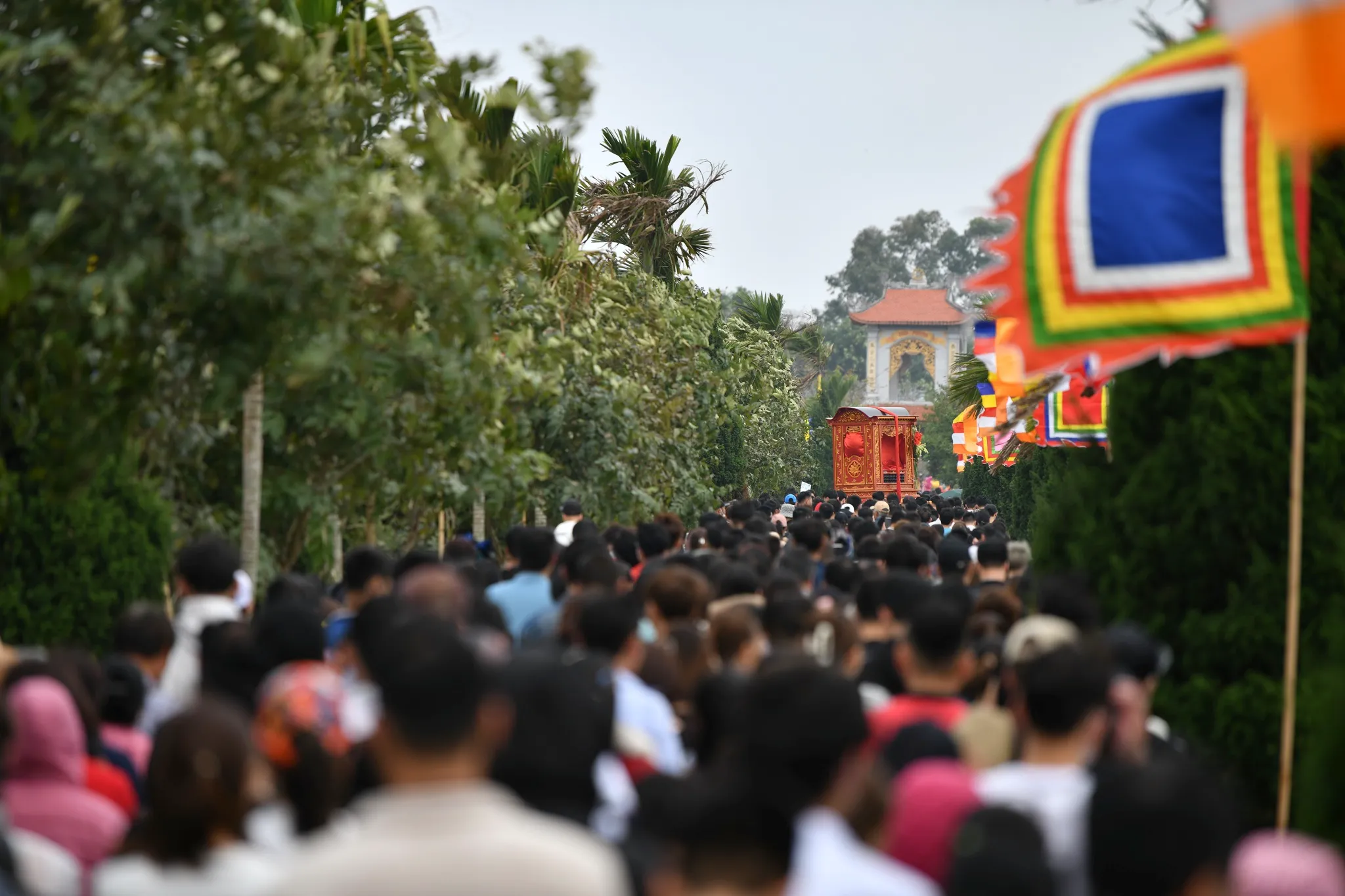 Lễ rước kiệu dưới nước độc đáo tại Vũ Thư năm 2024