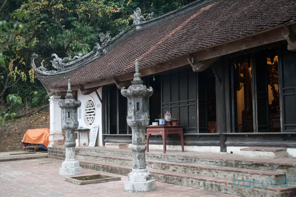 Cảnh quan di tích Chùa Tây Phương