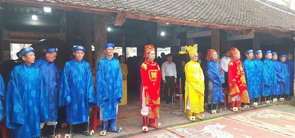 Đội nghi lễ tại Lễ hội Đình Long Ân
