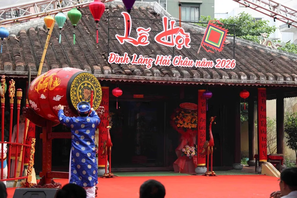 Trống khai hội tại Lễ hội Đình làng Hải Châu