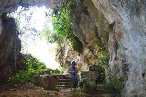 Cảnh quan bên trong Thẳm Tát Tòng