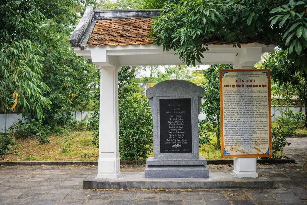 Hình anh bia nhà Ông Ngô Văn Đông (atk2)