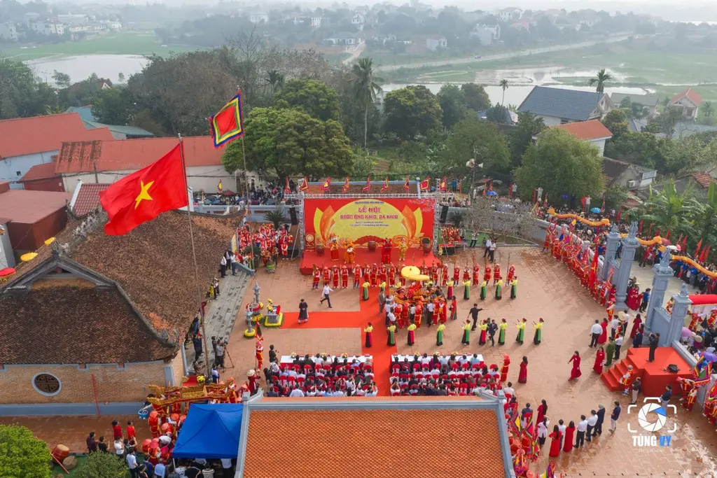 Toàn cảnh lễ hội rước ông Khiu, bà Khiu tại đình Thanh Đình