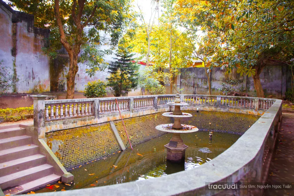 Không gian cảnh quan di tích Đền Mẫu